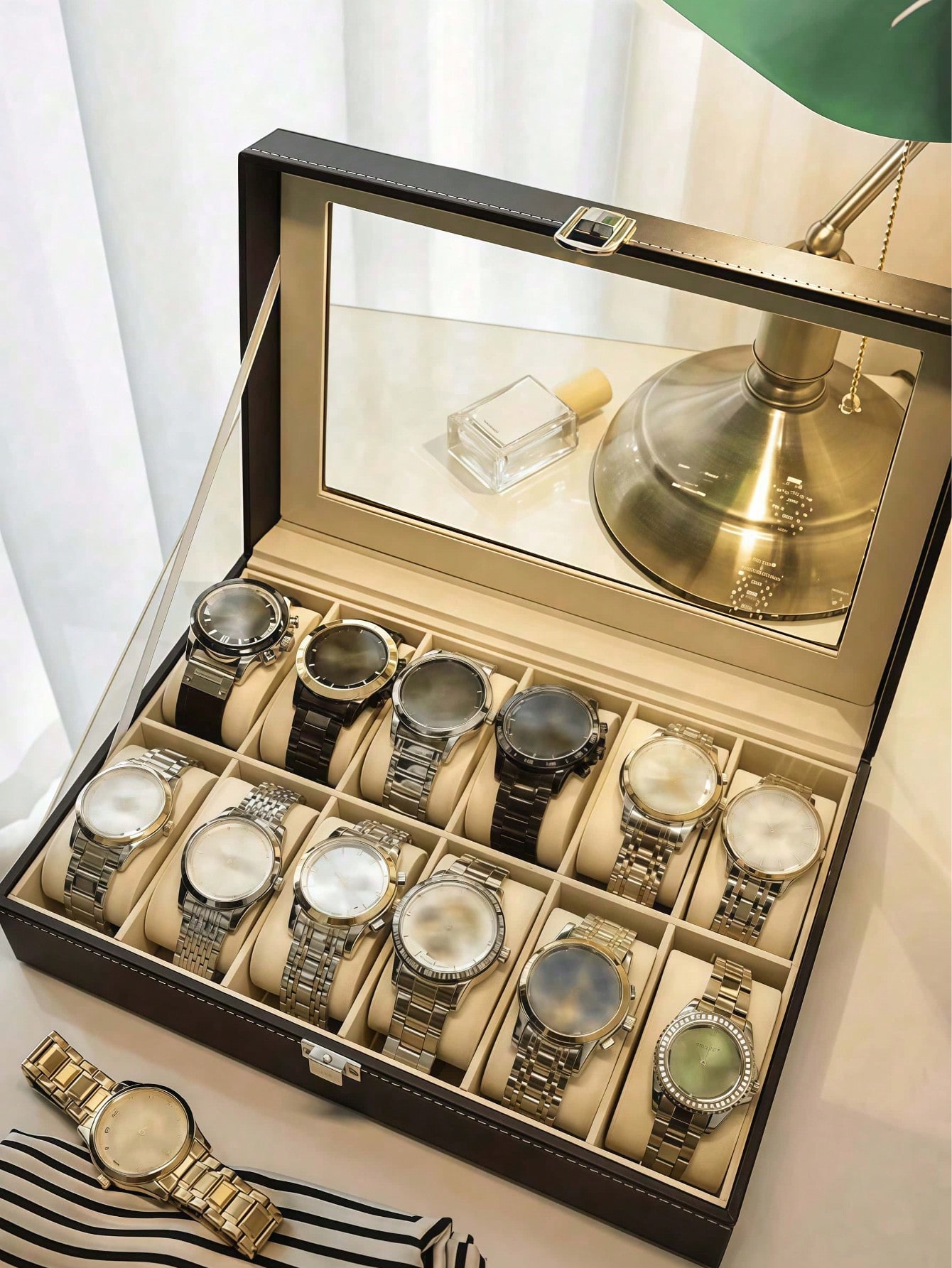 Leather Watch Box with Lock, L - Jewelry Watches For Men 评论和价格