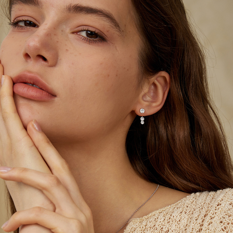 EWYA 2 in 1 Round Bubble Full  - Diamond Stud Earrings 评论和价格